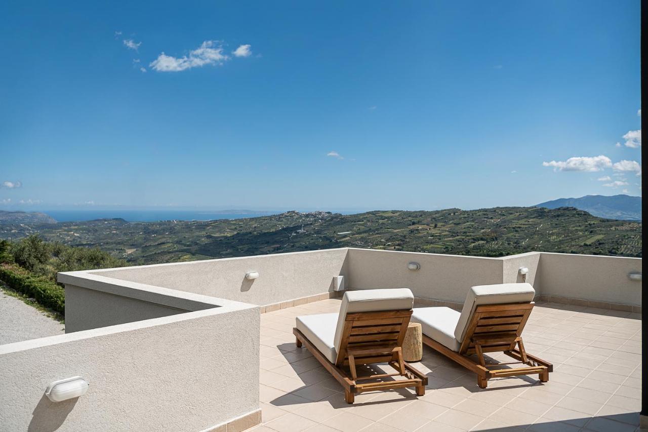 קאטו אסיטס Villa Amavi - Private Heated Pool מראה חיצוני תמונה